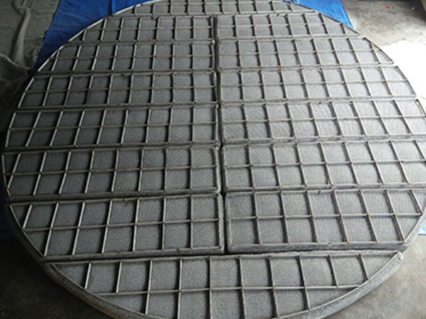 2205雙（shuāng）相鋼絲網（wǎng）除沫器 - 安平縣威馳金屬絲網製品有限公司